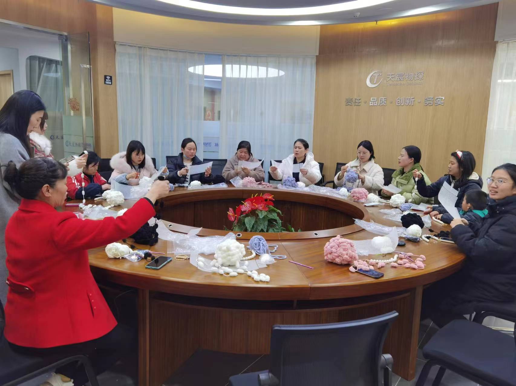 3.8女神節(jié)丨天宸物探祝所有女神節(jié)日快樂！